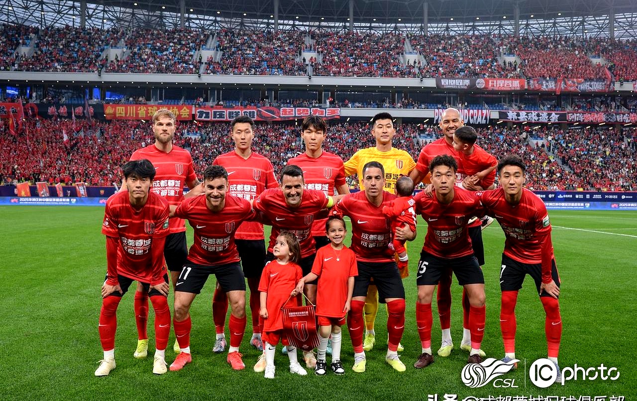 韩媒：成都蓉城俱乐部背恩忘义操纵媒体批评徐正源(成都蓉城主帅徐正源)