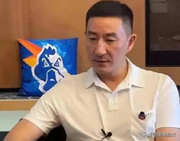 包含曝北京男篮欲阵容补强，接触国产3D锋线祝铭震，曾赛季场均14+5！的词条