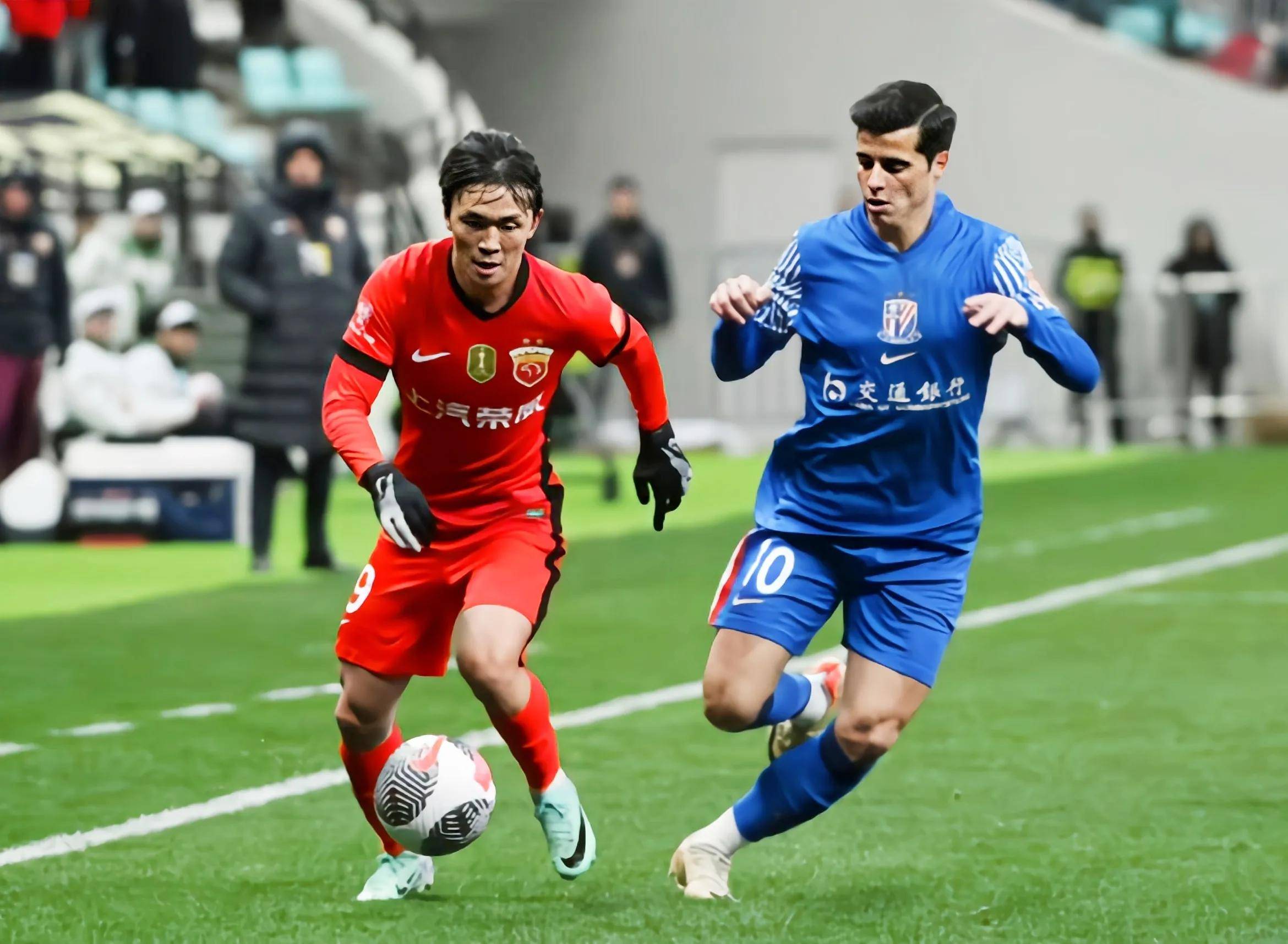 中超积分榜，国安4:0半程冠军，蓉城狂轰5球，泰山3:1三镇迎反弹(中冠联赛最新积分榜)