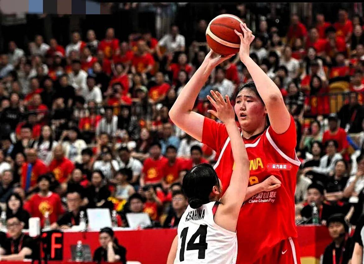 开云体育-包含被打脸也没要到犯规！张子宇14中7得到17分9篮板4失误的词条