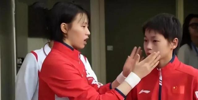 中国女足选手在国际舞台上闪耀光芒(中国女足1999世界杯视频)